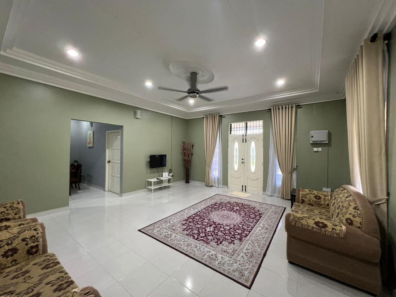 Relaxs Homestay Kota Bharu Exterior foto